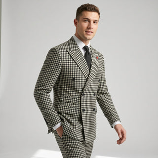 Statement Men's 2-Piece Modern Fit Double Breasted Suit — Peak Lapel